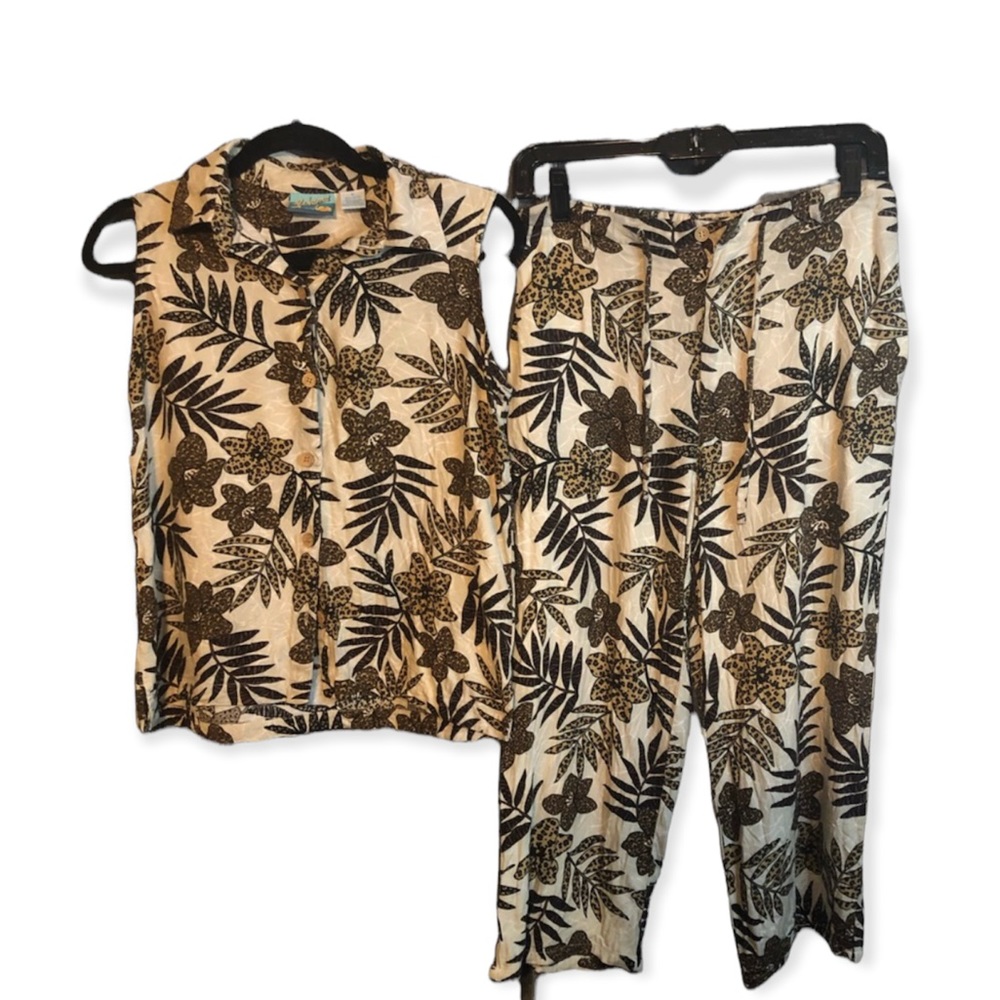 Women’s spring rayon Y2k bohemian beachy tropical vacation two piece lounge set